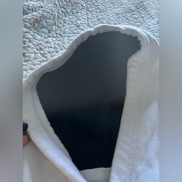 Hollister sweatshirt, white, flowers image size S - Picture 5 of 7